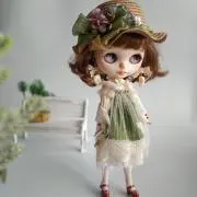 Image of Nana