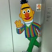 とも