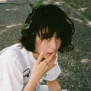 百