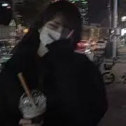 とも