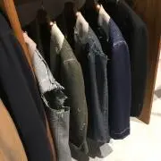 ジローズの画像