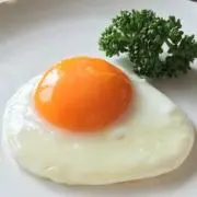 目玉焼きの画像