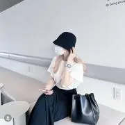 りりの画像