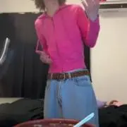 吉彦膝曲がり