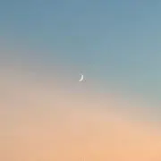 藍色の画像
