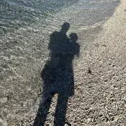 J