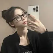 志乃【プロフ必読お願いします】の画像