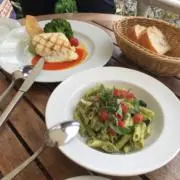 m.の画像