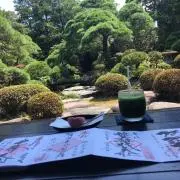 八聖