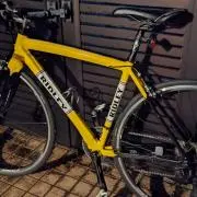 けい