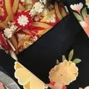 アジュの画像