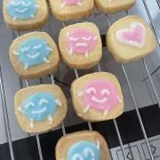 ヨヨ