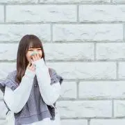 な