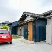 タカシ