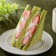 いちご抹茶の画像