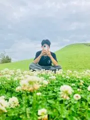こむさ