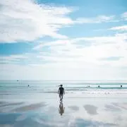 まー。