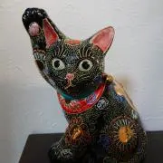 招き猫 陶器製 伊万里 骨董 縁起 九谷焼 美品 - メルカリ