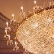LUXURYの画像