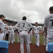 こう
