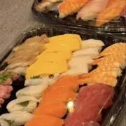 すしうどんの画像