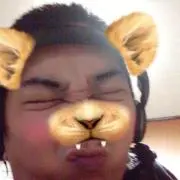 よー