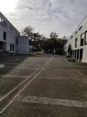 前へ