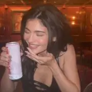 Kylie 【即購入OK】の画像