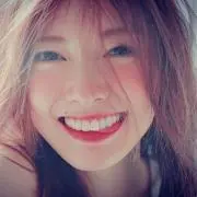 YY