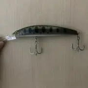 アキ