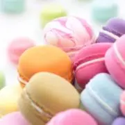 依緒吏