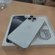 クイ