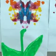 ナオミ