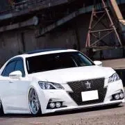 ナナオ。