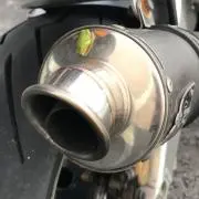 こら