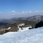 あっきー