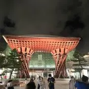 てぃーせな
