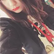 み