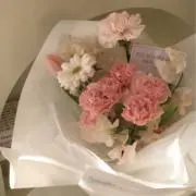 R 【即購入大歓迎】の画像