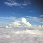 み