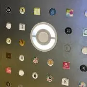 ボタン