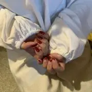 き