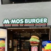 MOS STOREの画像