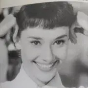 マダムの画像