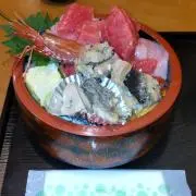 てじなーにゃ