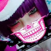無髪アズサ/変態廃人間