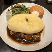 みーな
