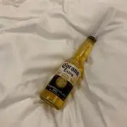 yの画像