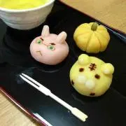 さなぎの画像