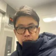 Takashi M